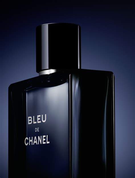 bleu de chanel 味道|Bleu De Chanel 香奈兒藍色男性淡香水 .